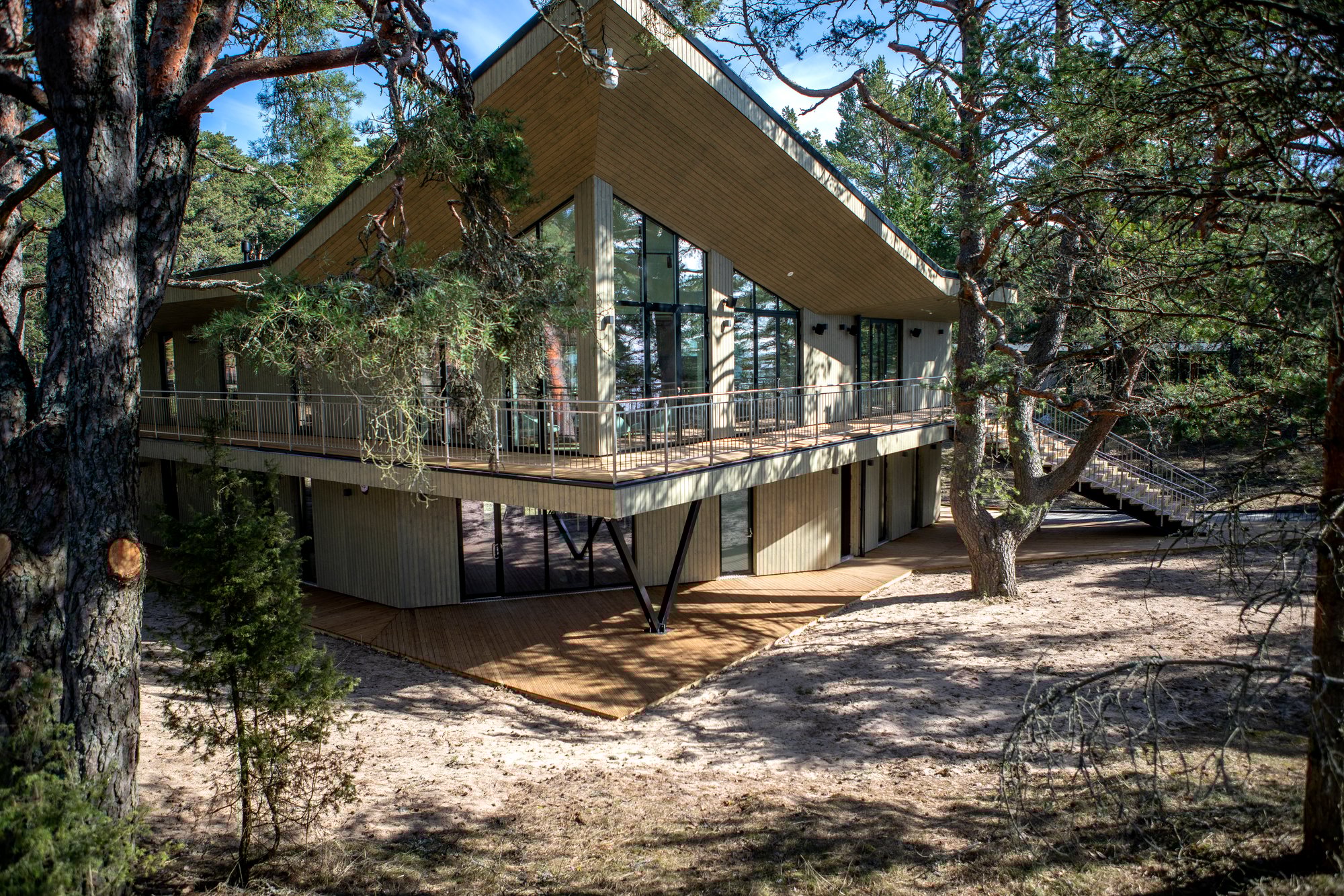 15.Alutagusemaal Kauksi rannahoone Aulis Pärnpuu