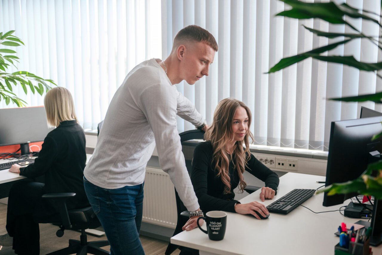 Juhtimine eeldab kogemuste vahetamist, üksteise toetamist ja julgust teha ka vigu. Foto: Jake Farra (Elisa)